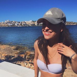 Meet your Posher, Jade